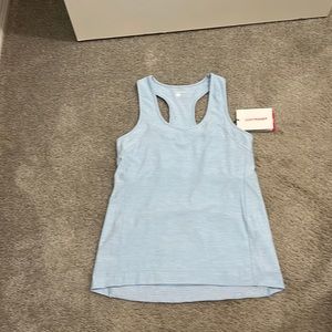 NWT BONTRAGER WOMANS TANK